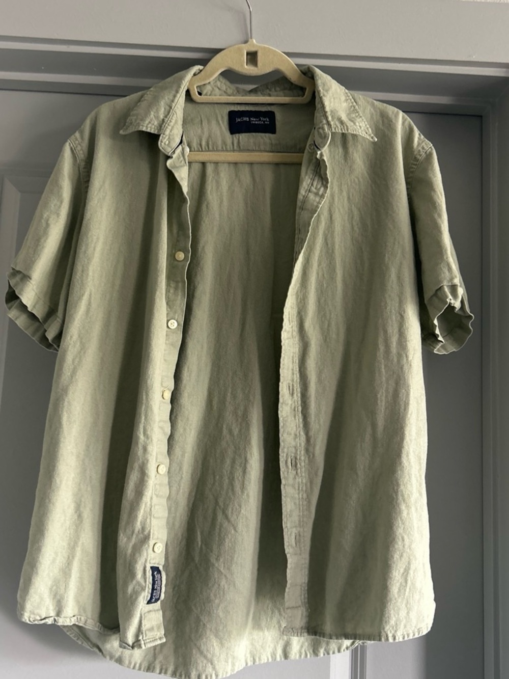 Short-Sleeve Casual Button-Down Shirt — Light Sage Green
